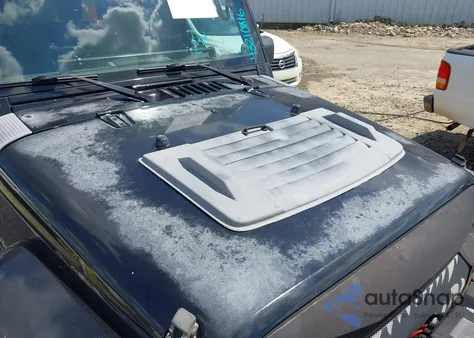 2007 Jeep Wrangler Sahara z USA, uszkodzony, nr VIN 1J4FA54127L183606